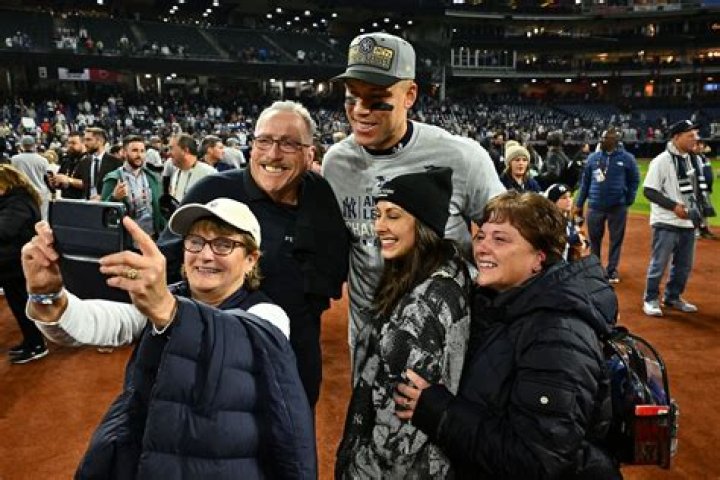 Aaron Judge Brother: A Deep Dive into Their Relationship and Family Background