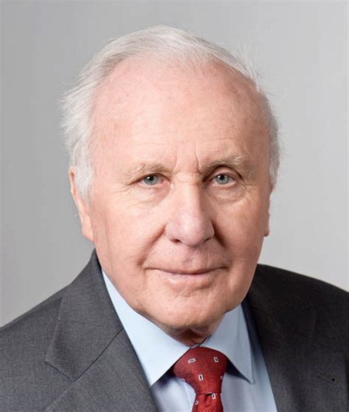 Alexander Bauer: Renowned Visionary and Architectural Pioneer