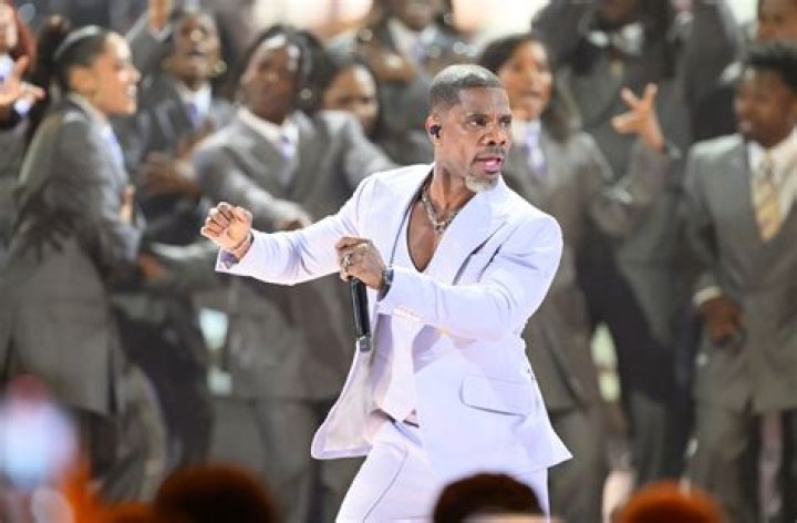 How Tall Is Kirk Franklin? Unveiling the Height of the Gospel Icon