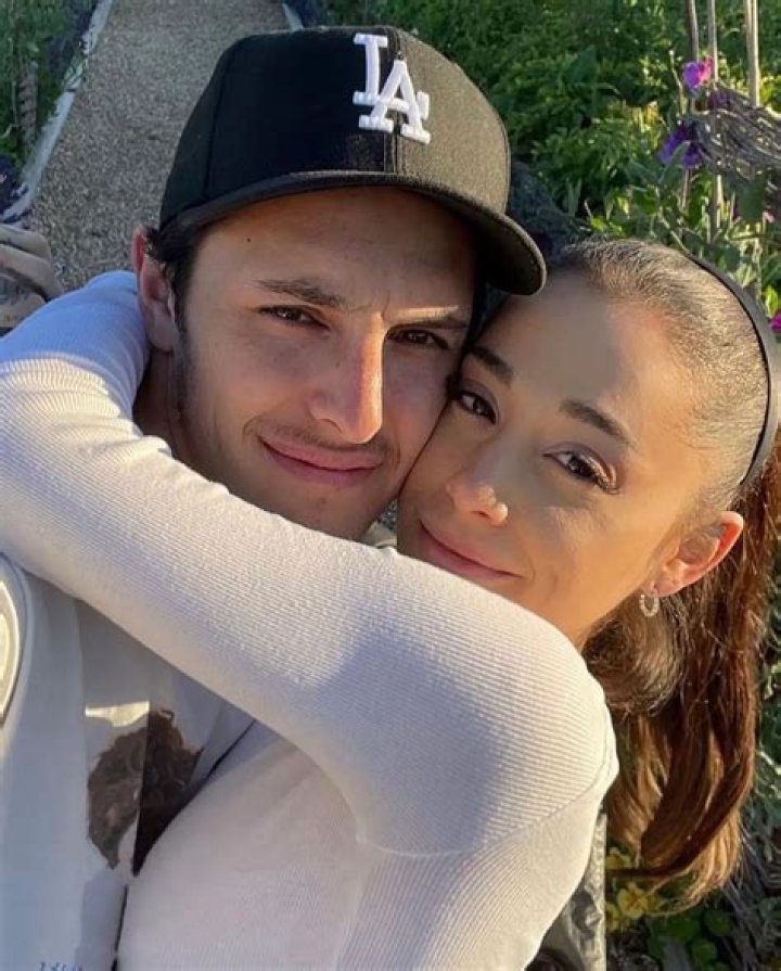 Is Ariana Grande Married? The Complete Guide to Her Relationship Status
