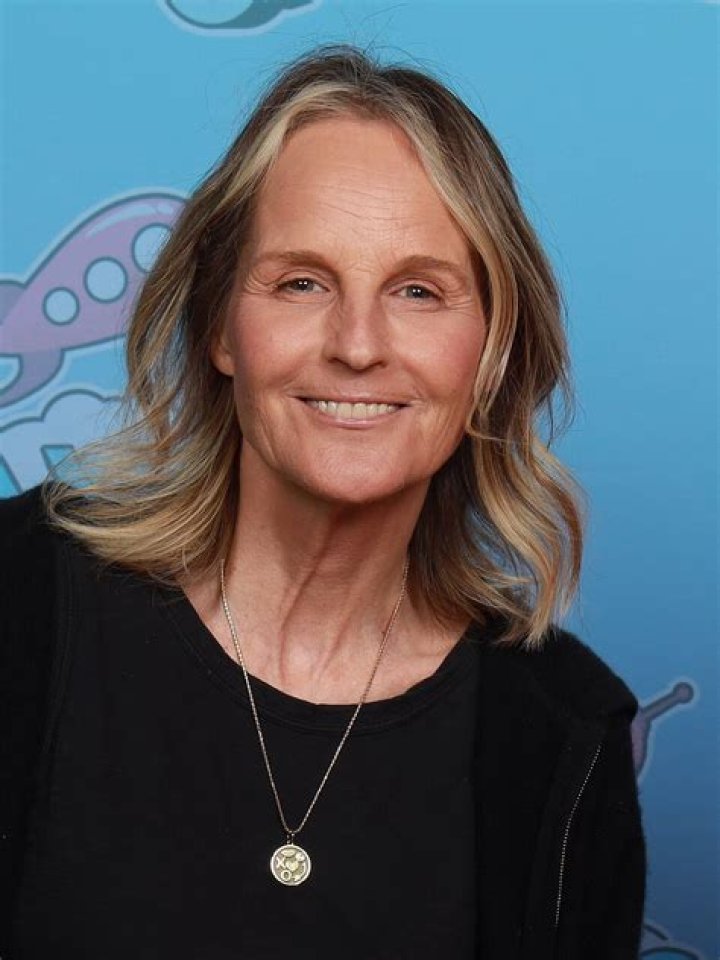 Is Helen Hunt a Smoker? Unveiling the Truth About the Star&rsquo;s Lifestyle
