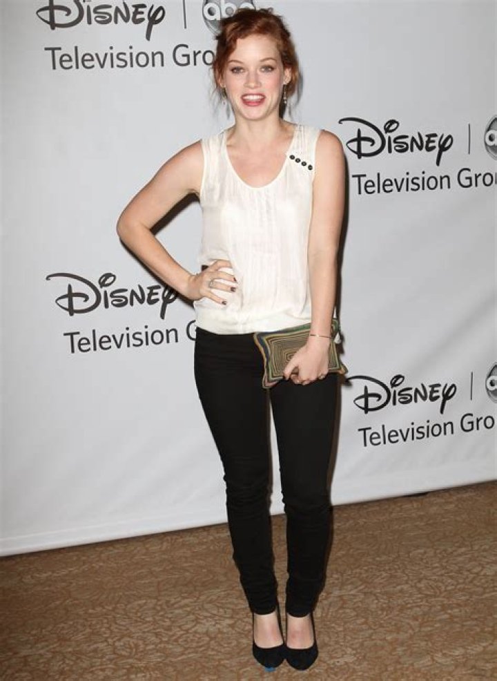 Jane Levy Height: Unveiling the Facts About the Talented Actress