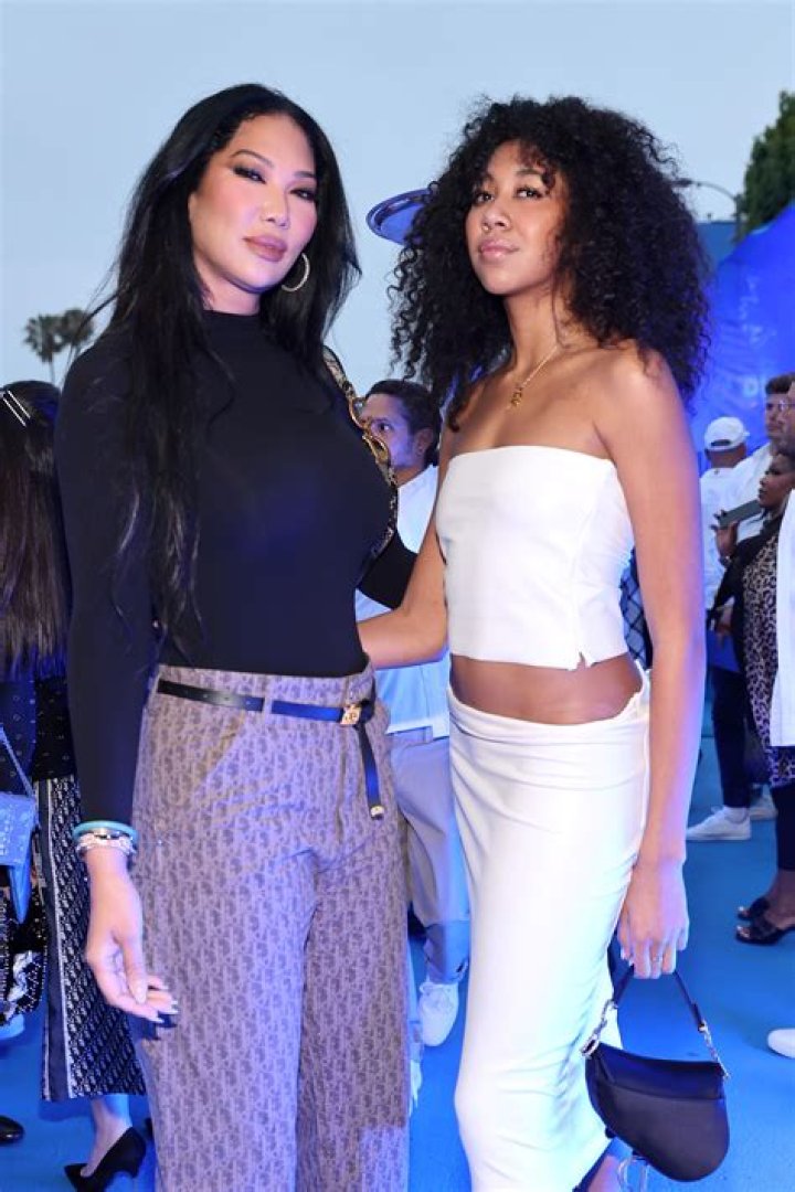 Jasmine Ghauri: The Rising Star in the Modeling Industry
