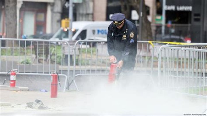 Man Lights Himself on Fire in New York: A Shocking Incident