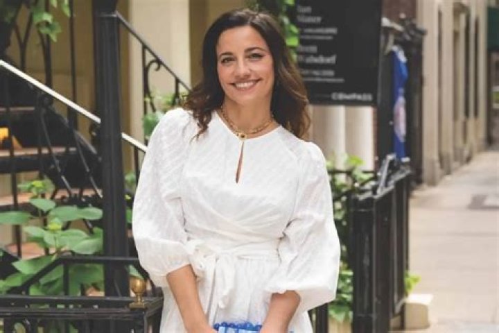 Shoshanna Lonstein-Gruss: A Journey Through Life and Career