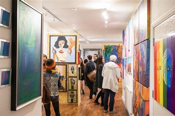 Sophia O'Neill: The Rising Star of Contemporary Art