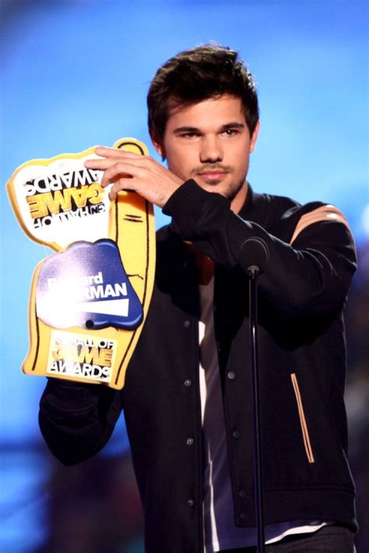 Taylor Lautner: The Rise to Fame from Twilight to Today