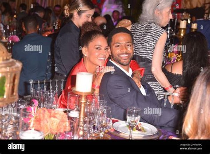Unveiling the Life of Andre Dickens' Wife: A Journey of Love and Support